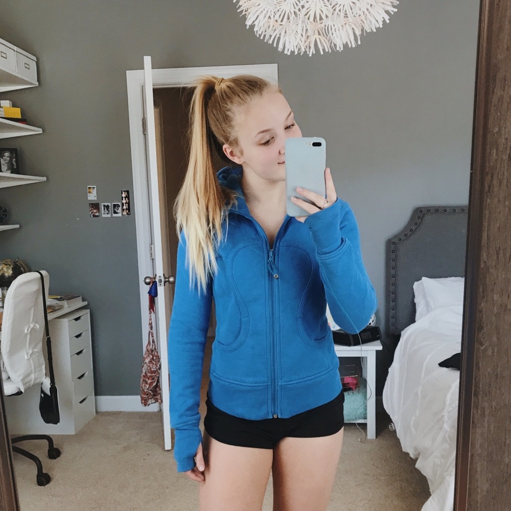 LIKE NEW Lululemon Scuba